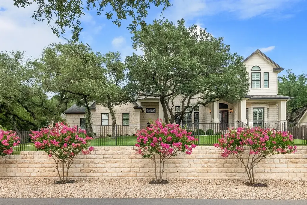604 Flamingo Cv, Lakeway