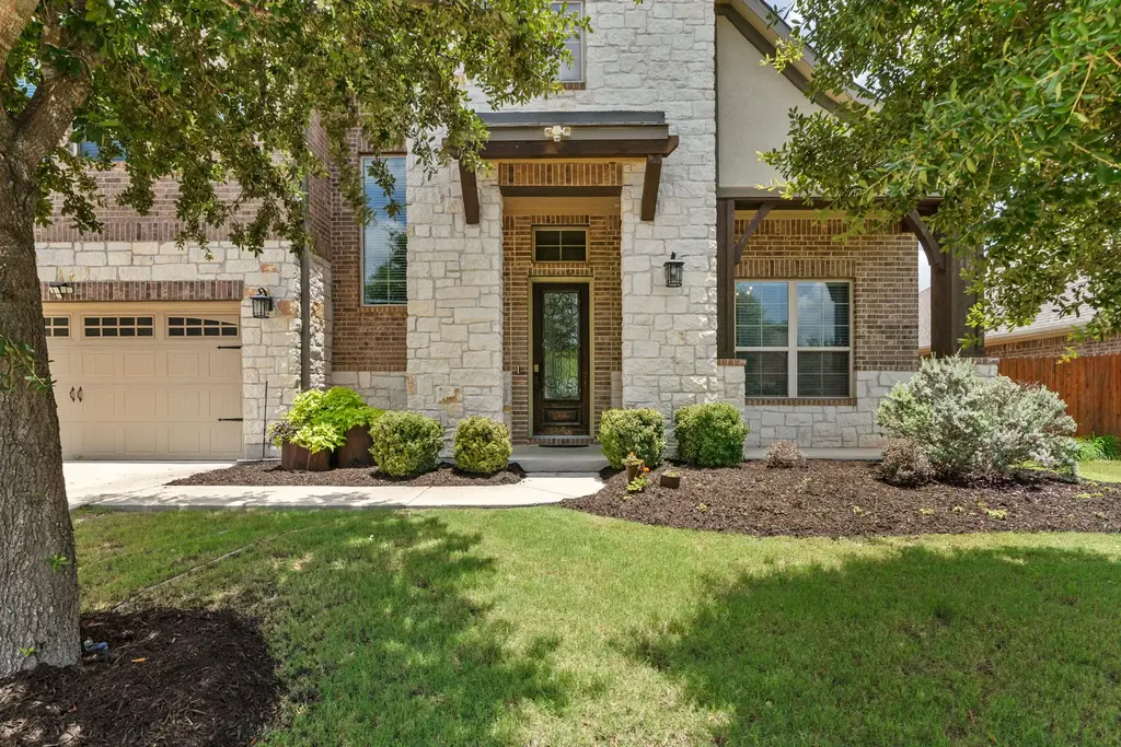 841 Expedition Way, Round Rock