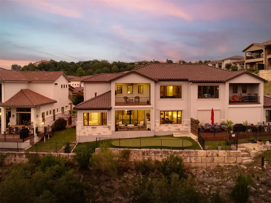 303 Marina View Ct, Austin