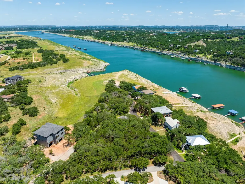 1311 Emerald Rd, Lago Vista
