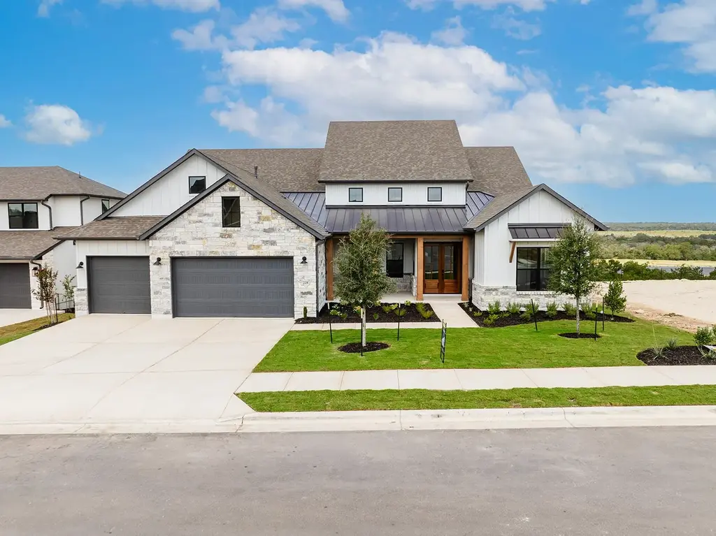 228 Yaklin Dr, Liberty Hill