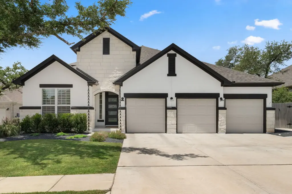 518 Toyah Dr, Dripping Springs