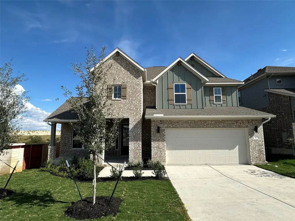 301 Mcmillian Dr, Liberty Hill