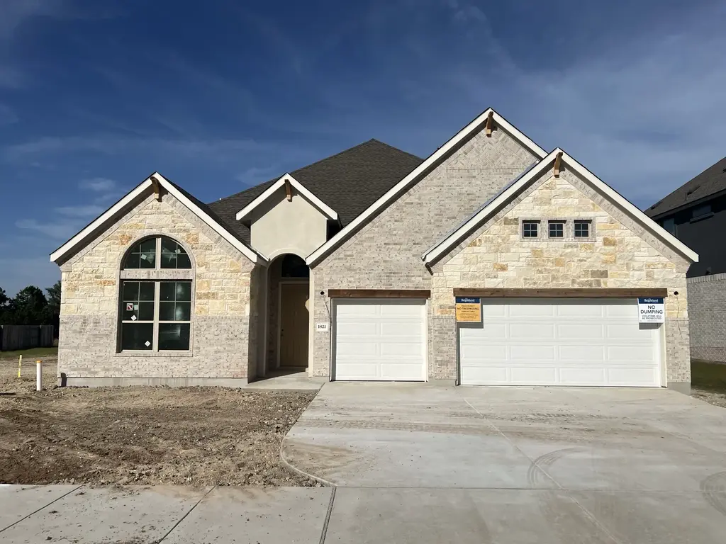 1821 Lazy Grove Bnd, Leander