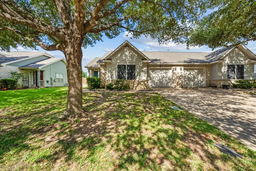 162 Prairie Springs Loop, Georgetown