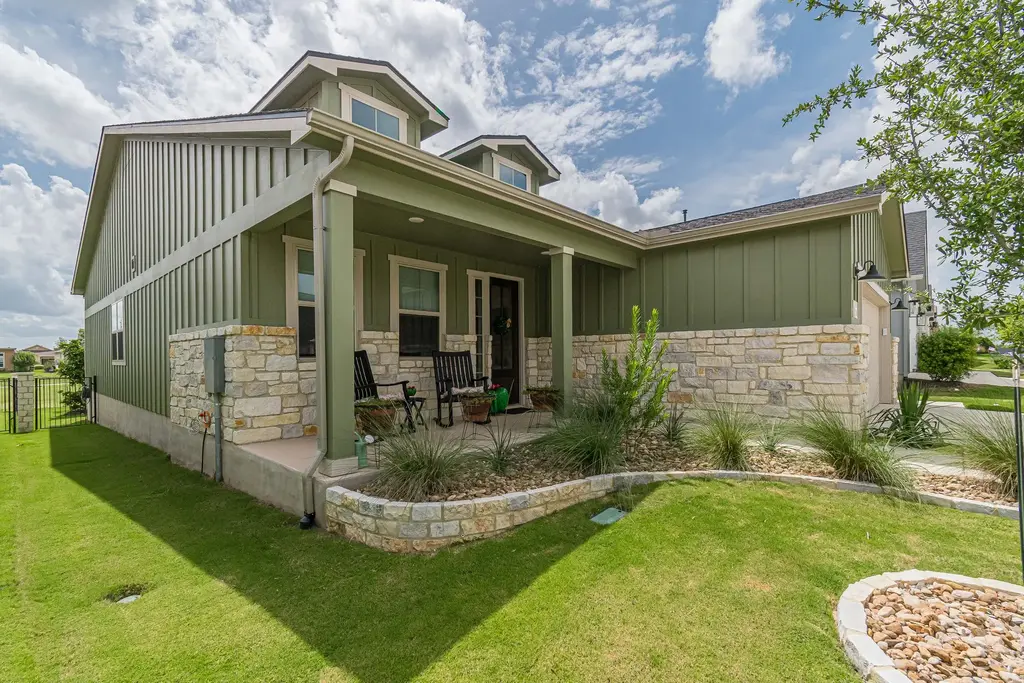 1308 Dancing Oak Ln, San Marcos