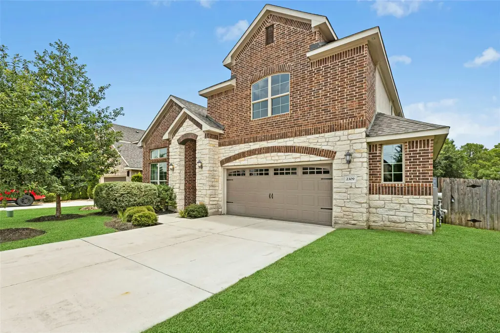 2309 Lone Spur Cv, Round Rock