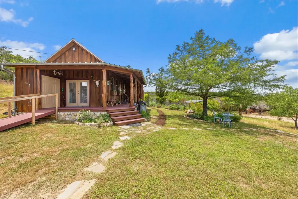 2822 Stagecoach Ranch Rd, Dripping Springs