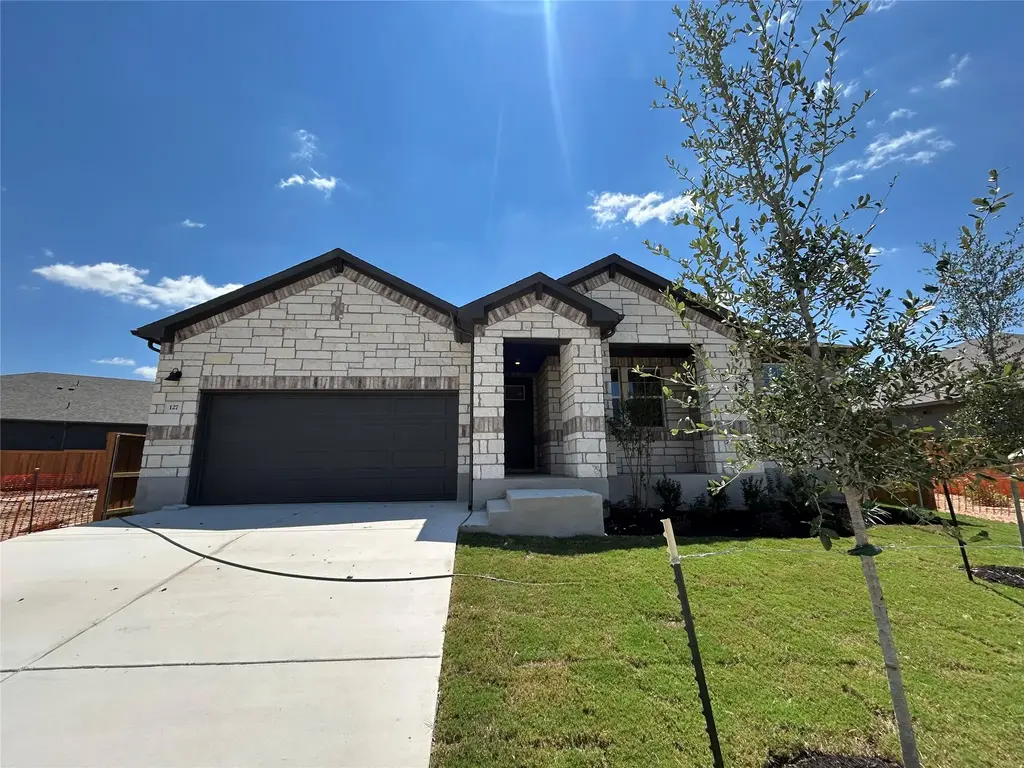 127 Divisadero Dr, Hutto