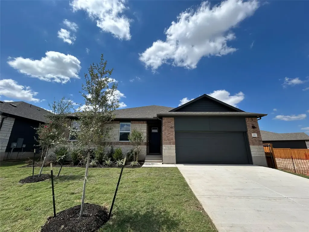 115 Divisadero Dr, Hutto