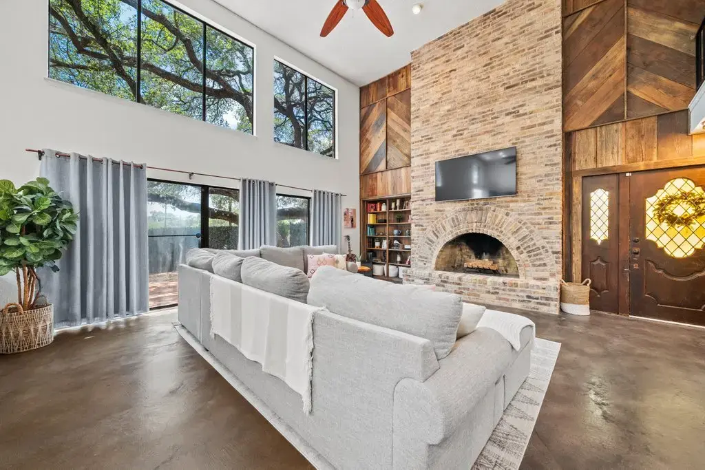 702 California Blvd 702, New Braunfels