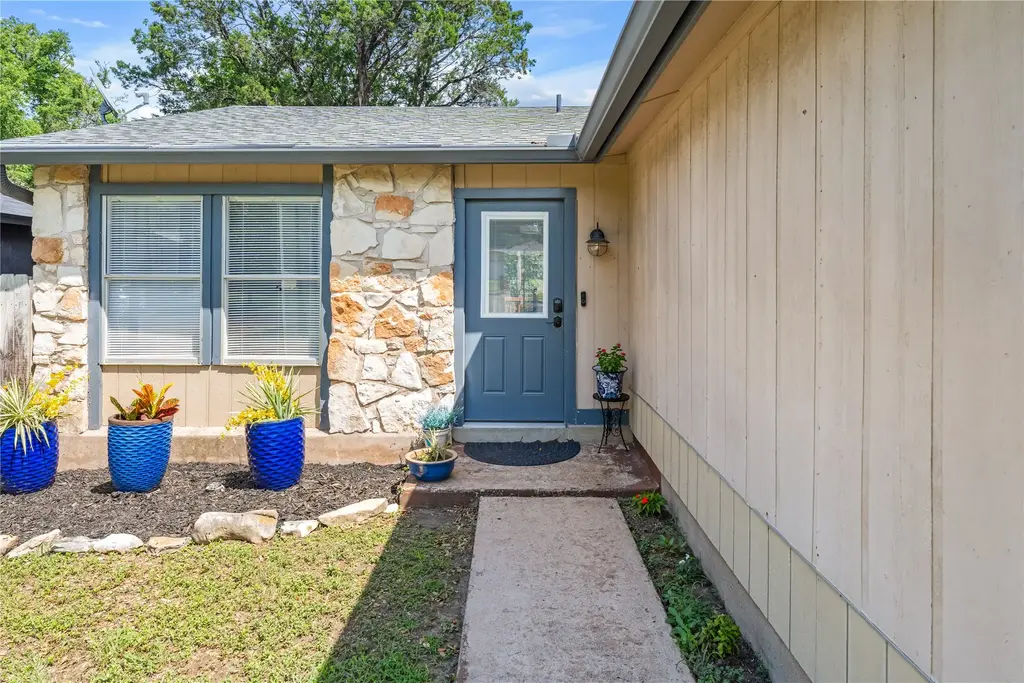 7801 Elderberry Dr, Austin