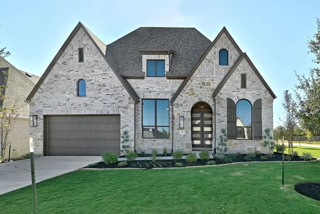 501 Leaning Rock Rdg, Austin