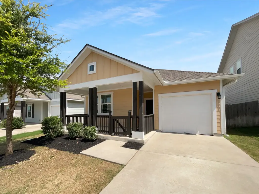 312 La Escalera Dr, Leander