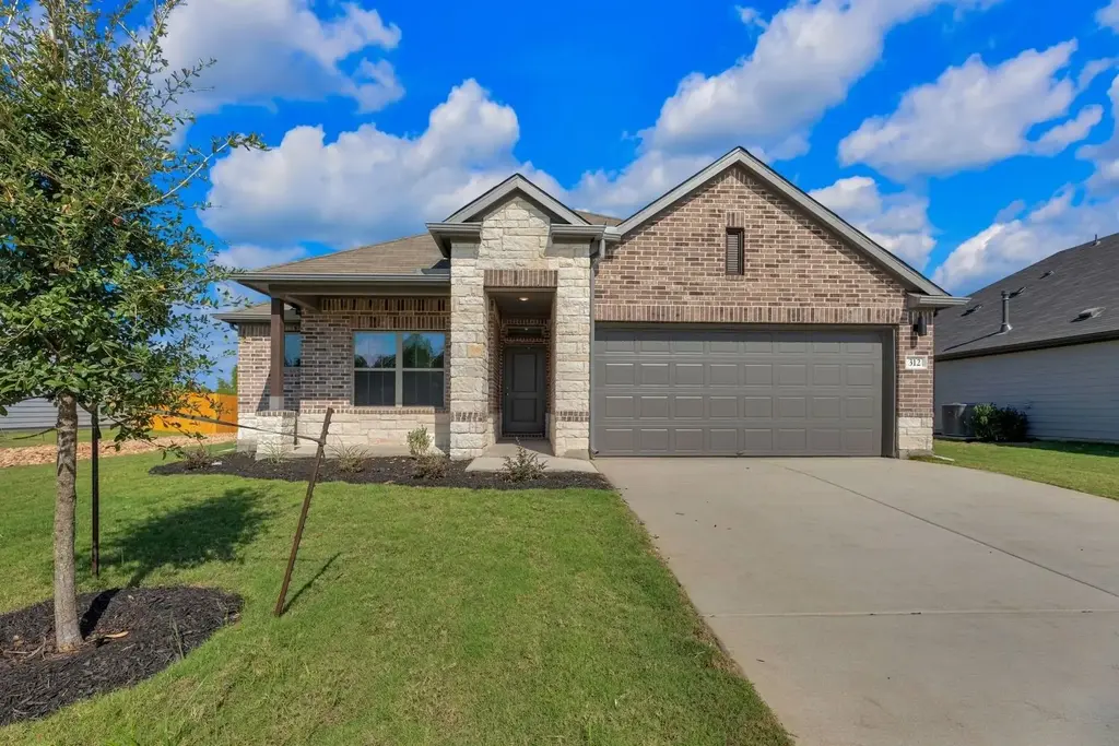 312 Sepulveda St, Hutto