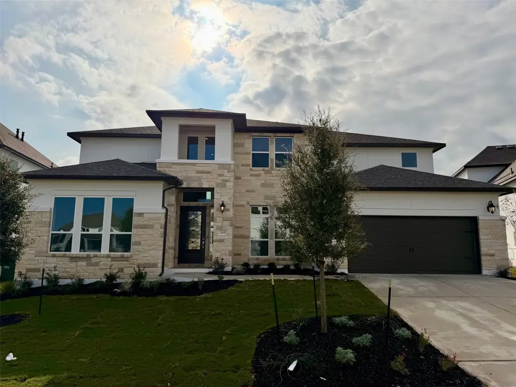 2429 Sondrio Bend Ln, Leander