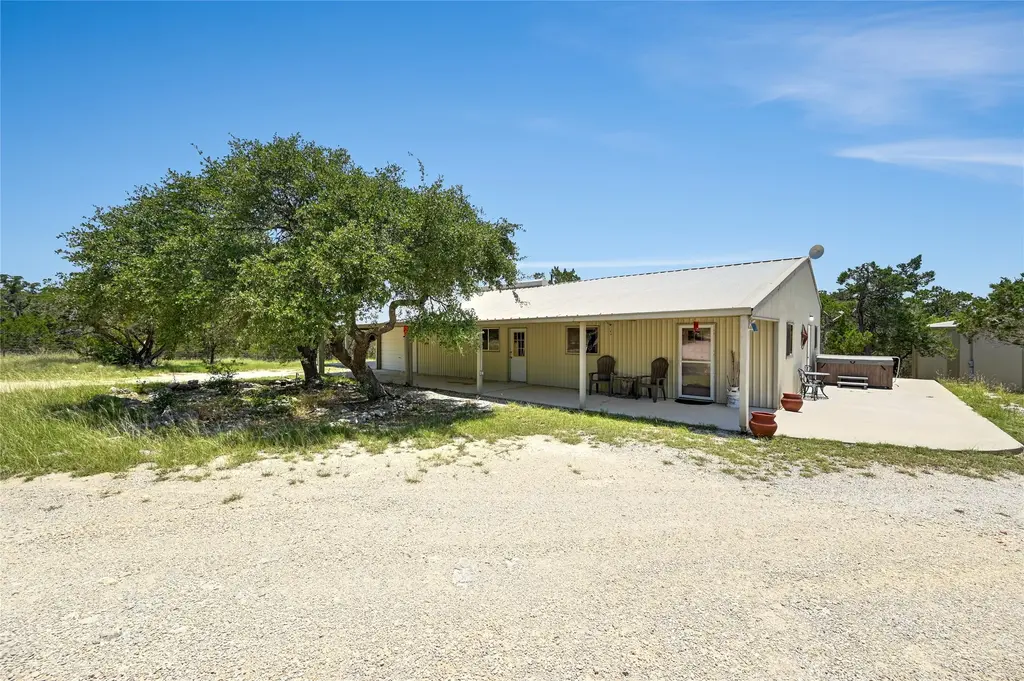 1000 Mount Olive School Rd, Wimberley