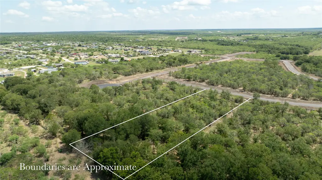 128 Baylen Clifton Ln, Lockhart