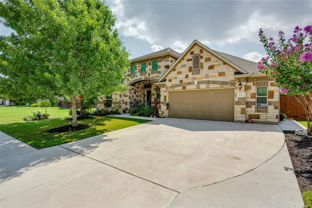 3134 Misty Shore Ln, Pflugerville
