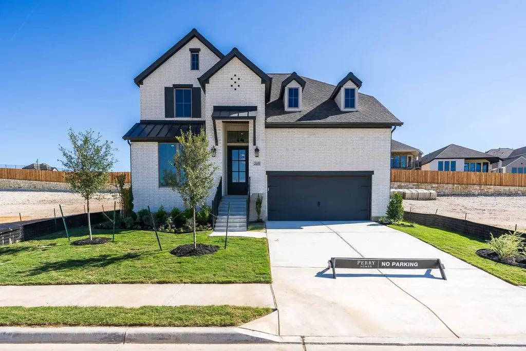 205 Ensberg Ln, Liberty Hill