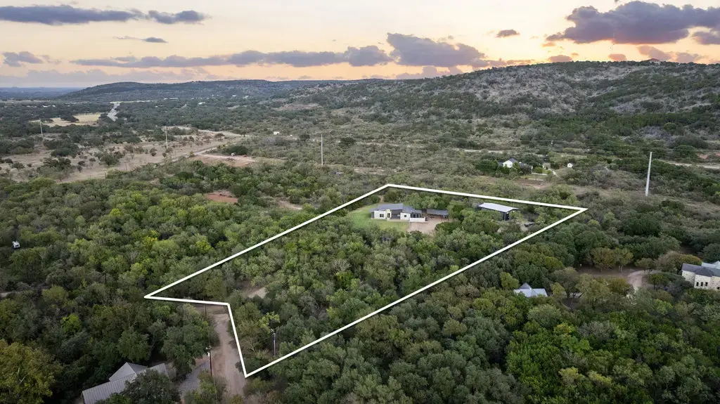 1117 Longhorn Dr, Burnet