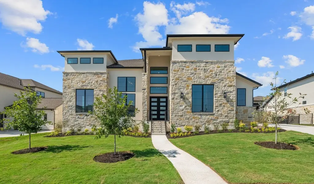 806 Geiger Path, Lakeway
