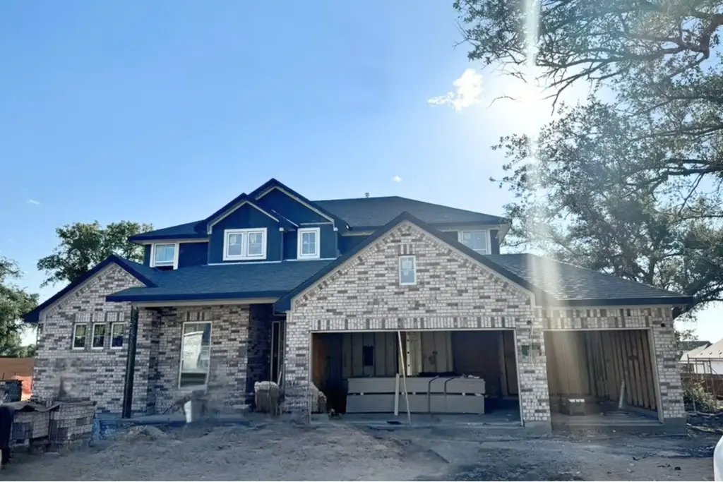 308 Ridgewell Loop, Georgetown