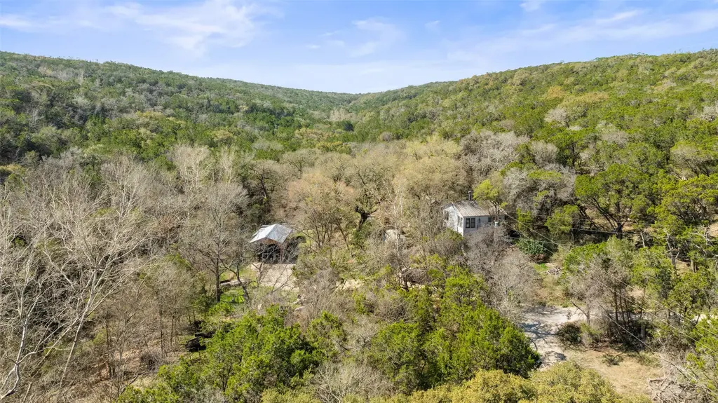 245 Bluff End Rd, New Braunfels