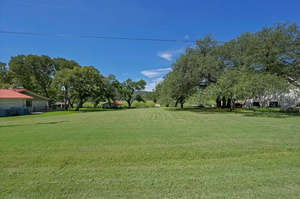 139 County Road 141, Burnet