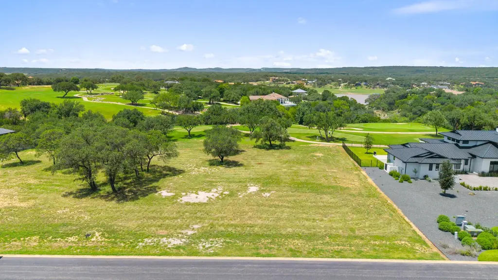 25308 Cliff Xing Xing, Spicewood