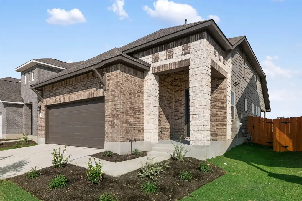 109 Clover Bnd, Liberty Hill