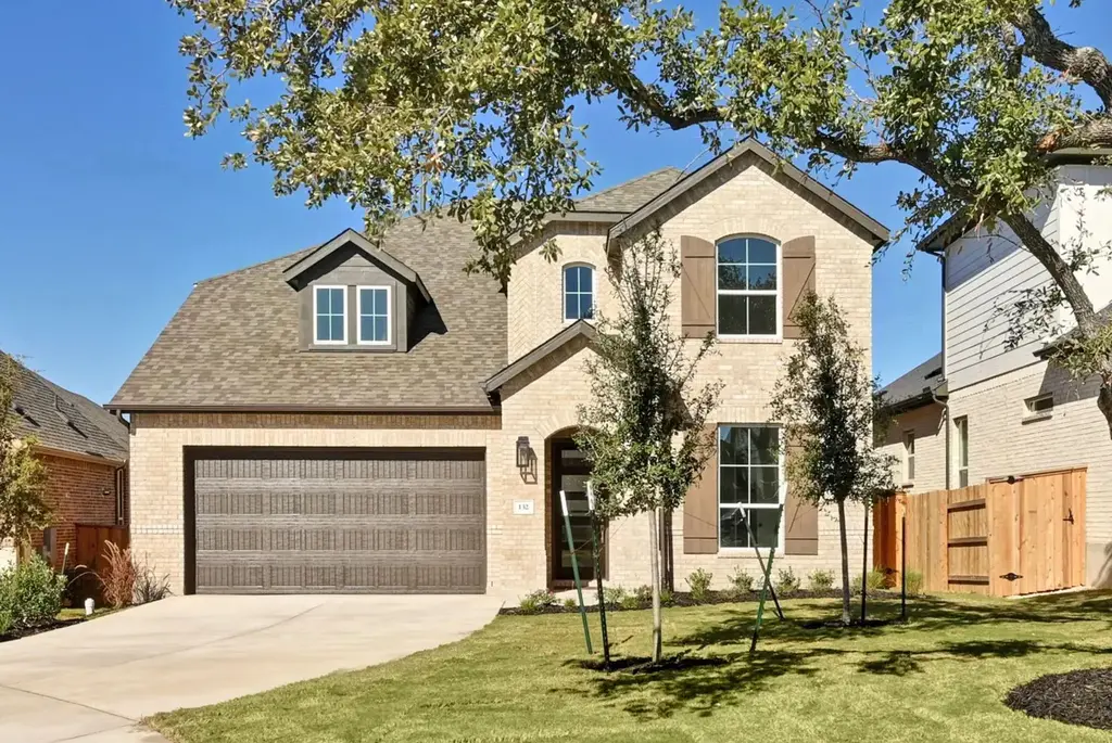 132 White Magnolia Cv, Georgetown