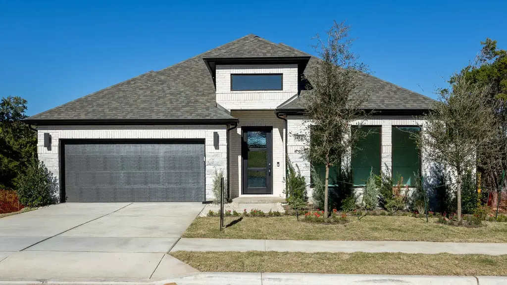 1413 White Daisy Ln, Georgetown
