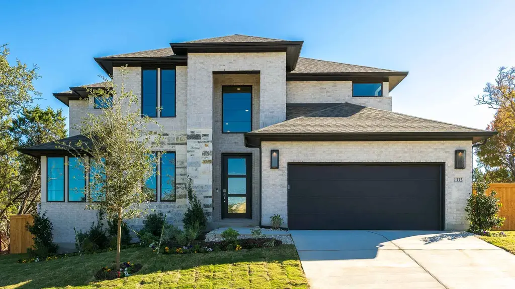1332 White Daisy Ln, Georgetown