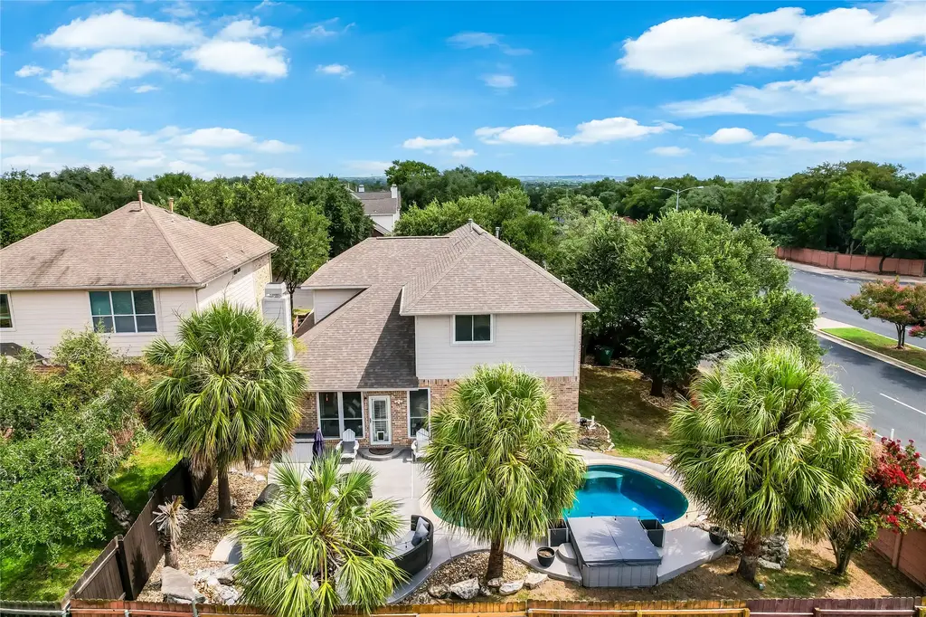 6101 Salcon Cliff Dr, Austin