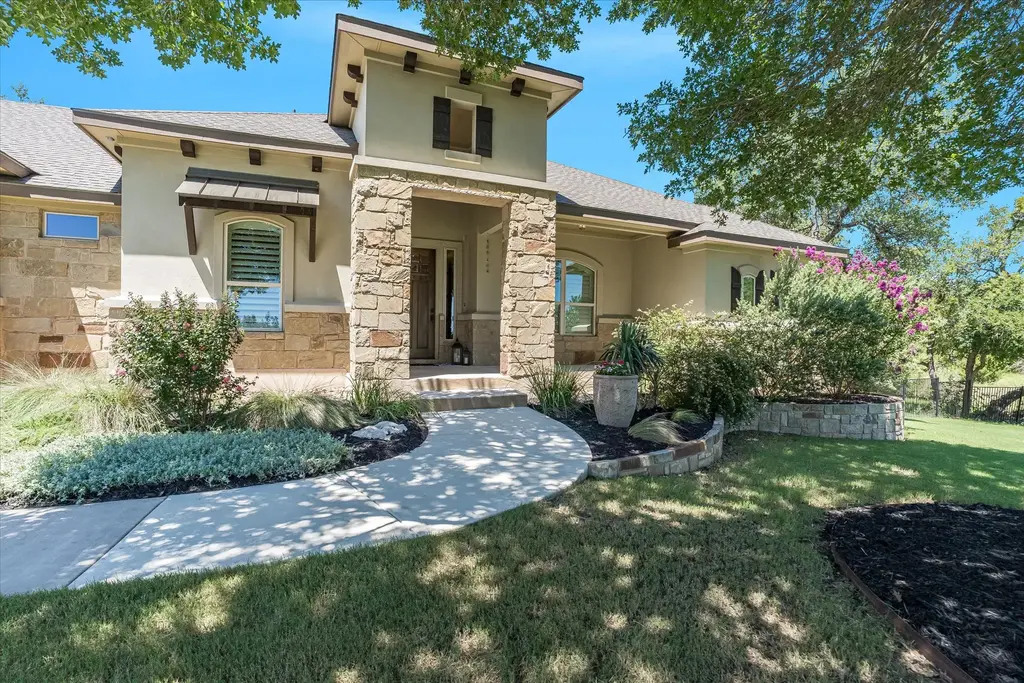 3501 Whitt Creek Trl, Leander