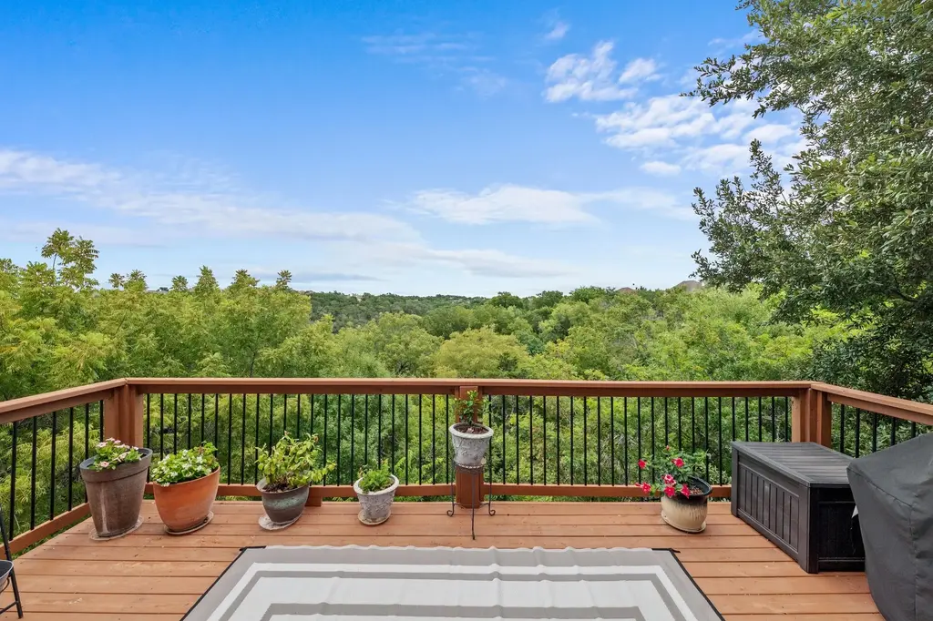 12406 Carlsbad, Austin