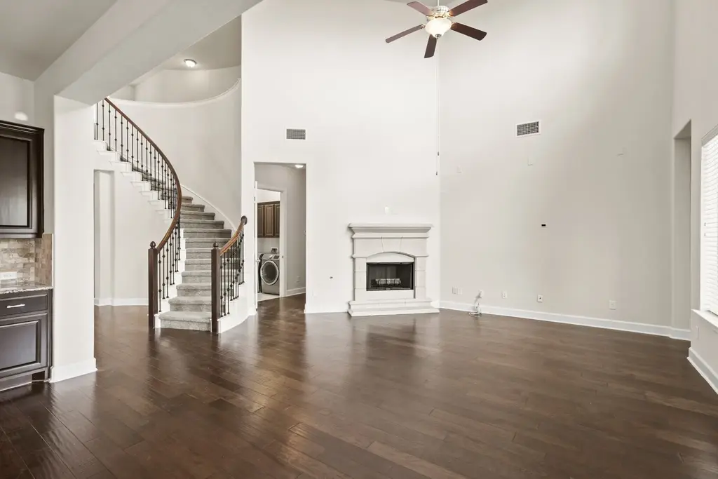 2715 Mariposa Way, Round Rock