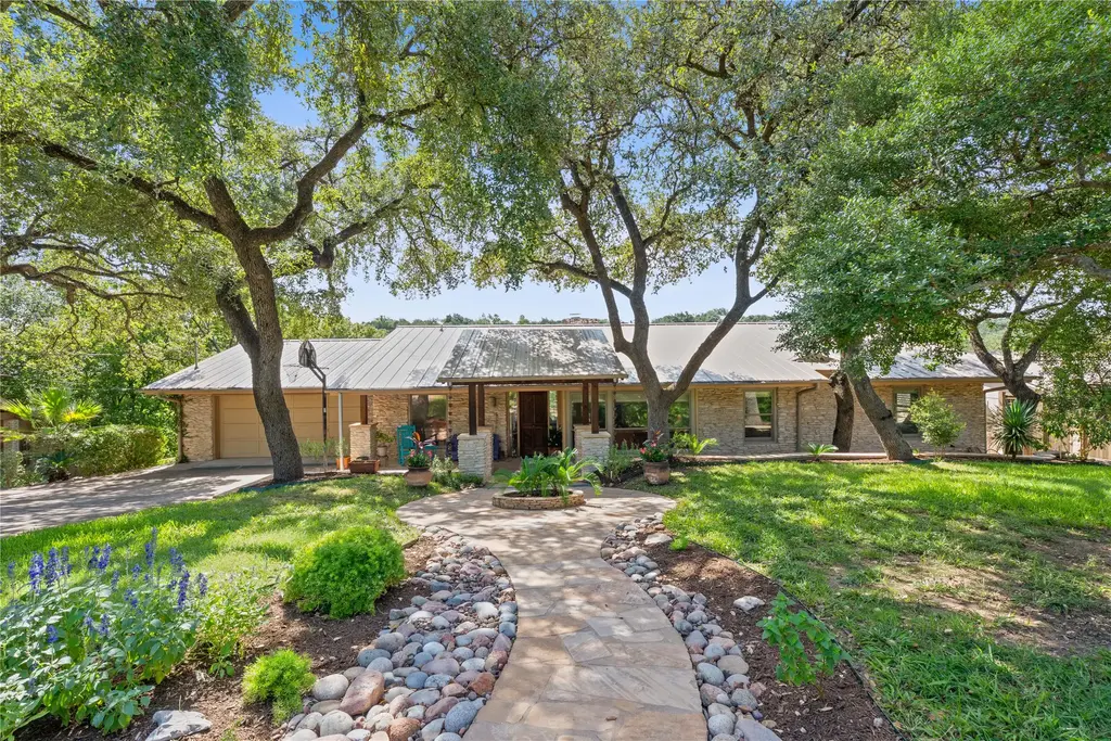 2407 Trail Of The Madrones, Austin