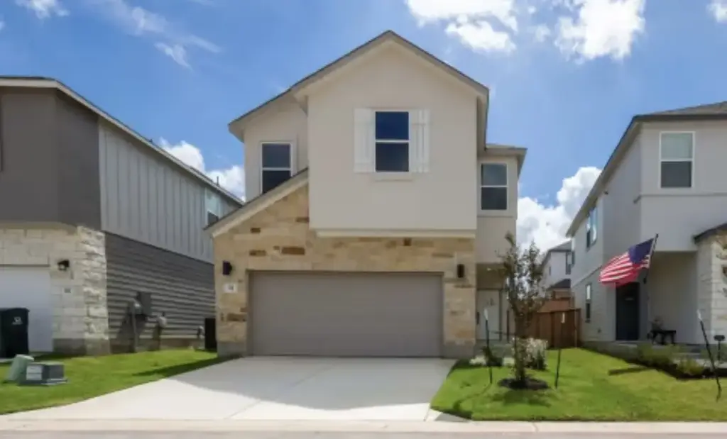 113 Sycamore Pines, Kyle