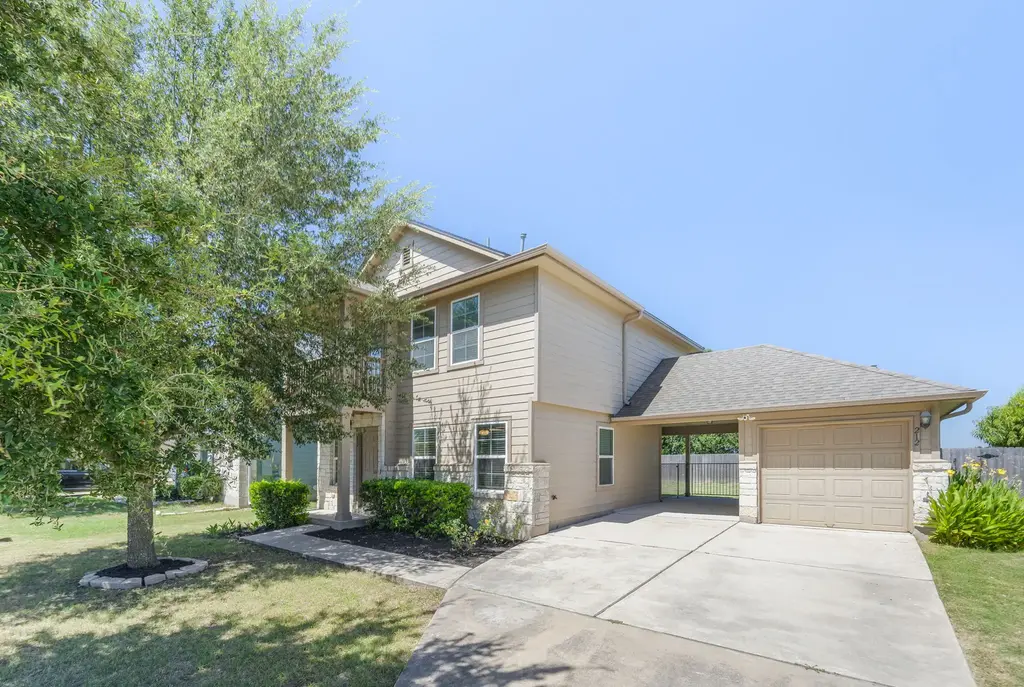 212 Mccoy Ln, Hutto