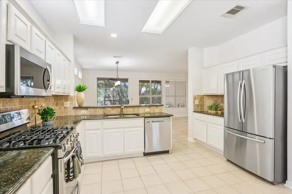 281 Whispering Wind Dr, Georgetown
