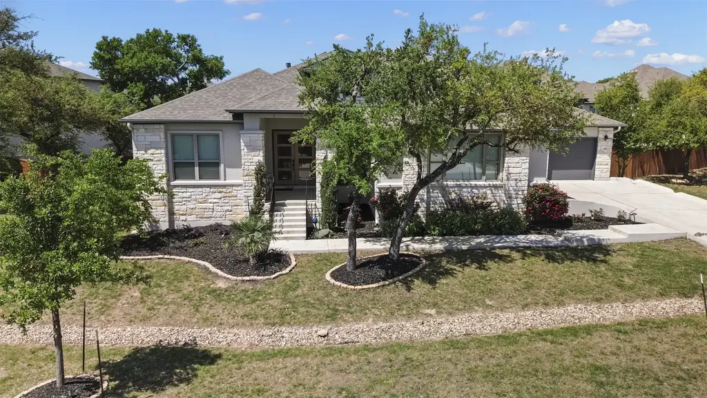 299 Peakside Cir, Dripping Springs