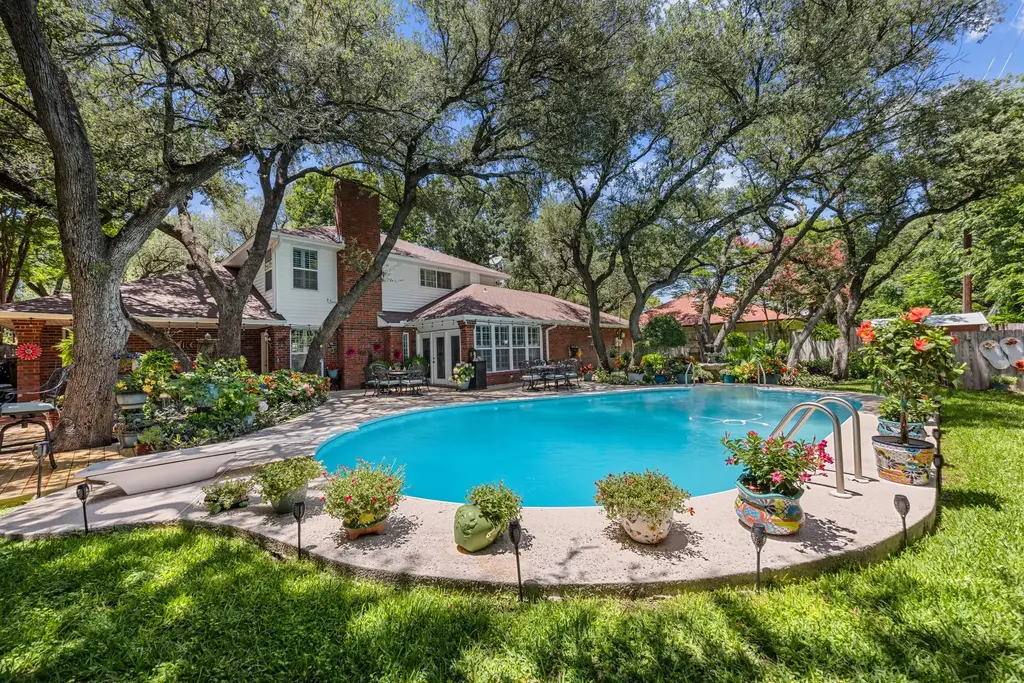 2203 Antelope Trl, Harker Heights