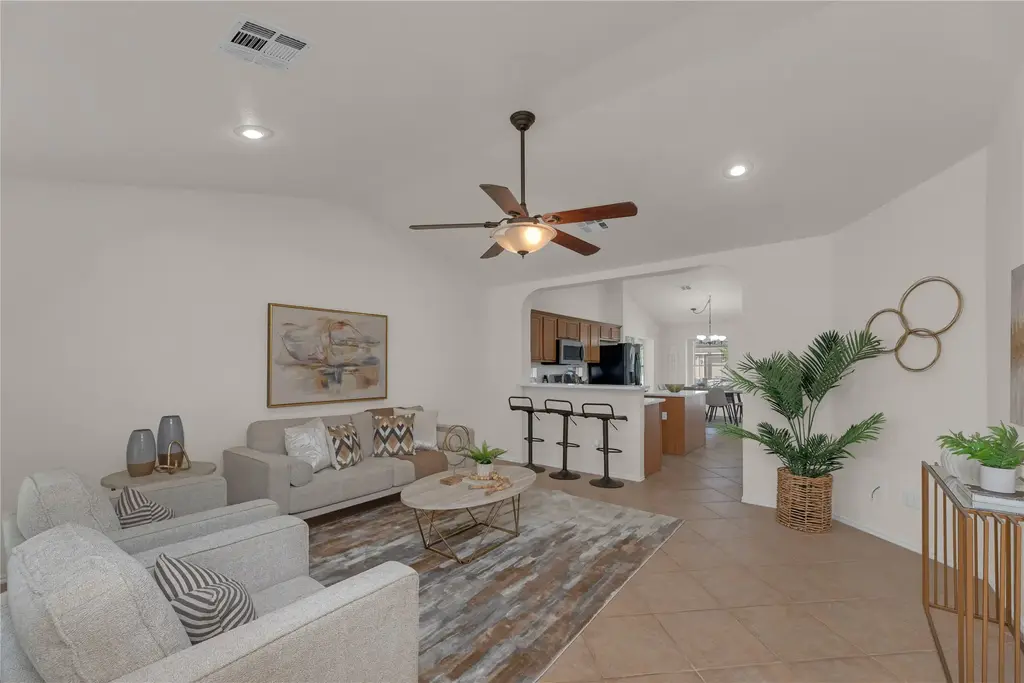 1521 Big Bend Dr, Cedar Park