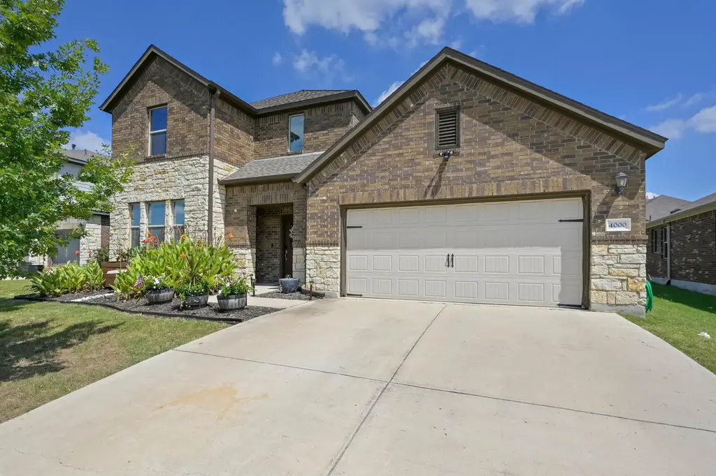 4000 Harbor Point Dr, Pflugerville