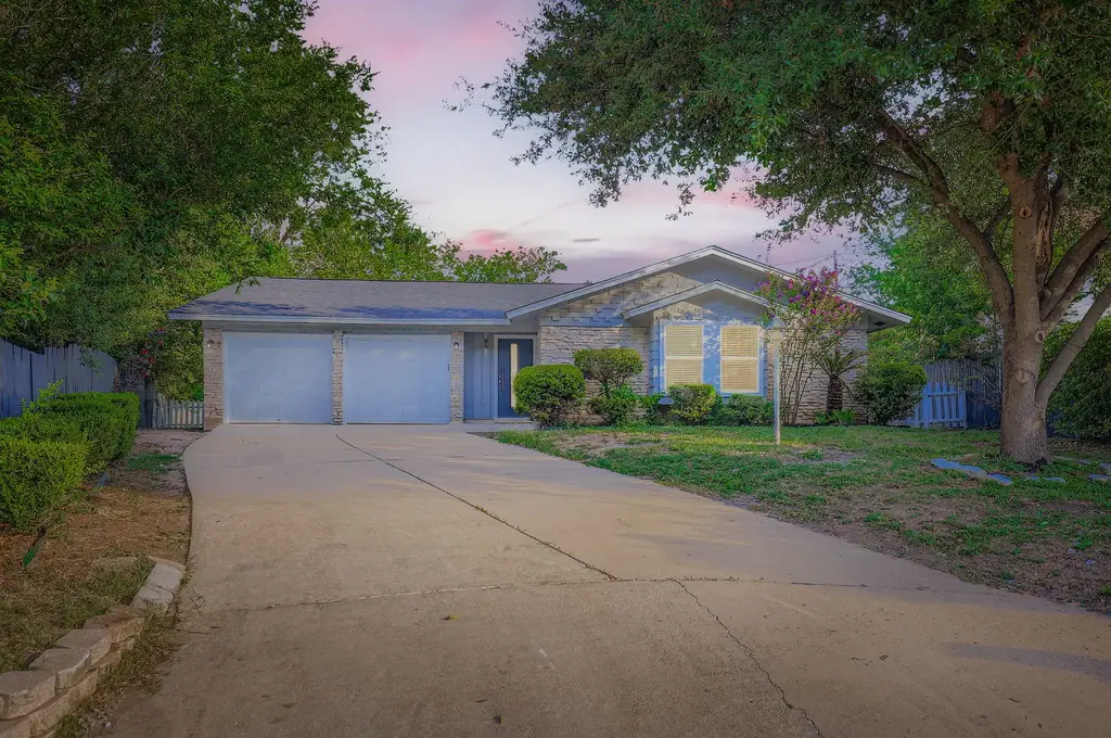 5402 Chevy Cir, Austin