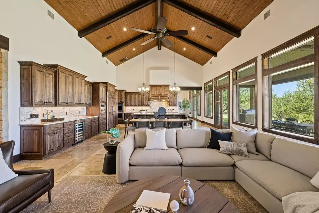 9412 Grand Summit Blvd, Dripping Springs