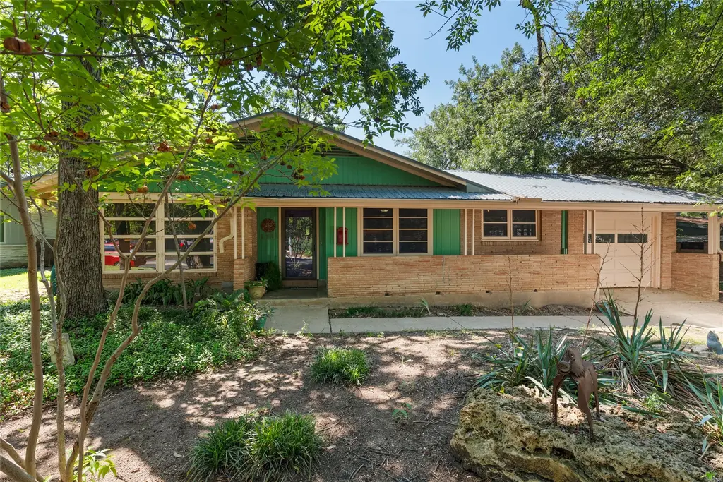 6201 Cary Dr, Austin
