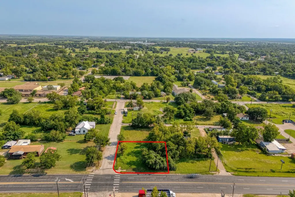 401 N Bowie Ave, Cameron